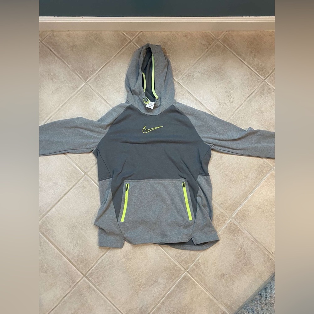 grey nike hoodie